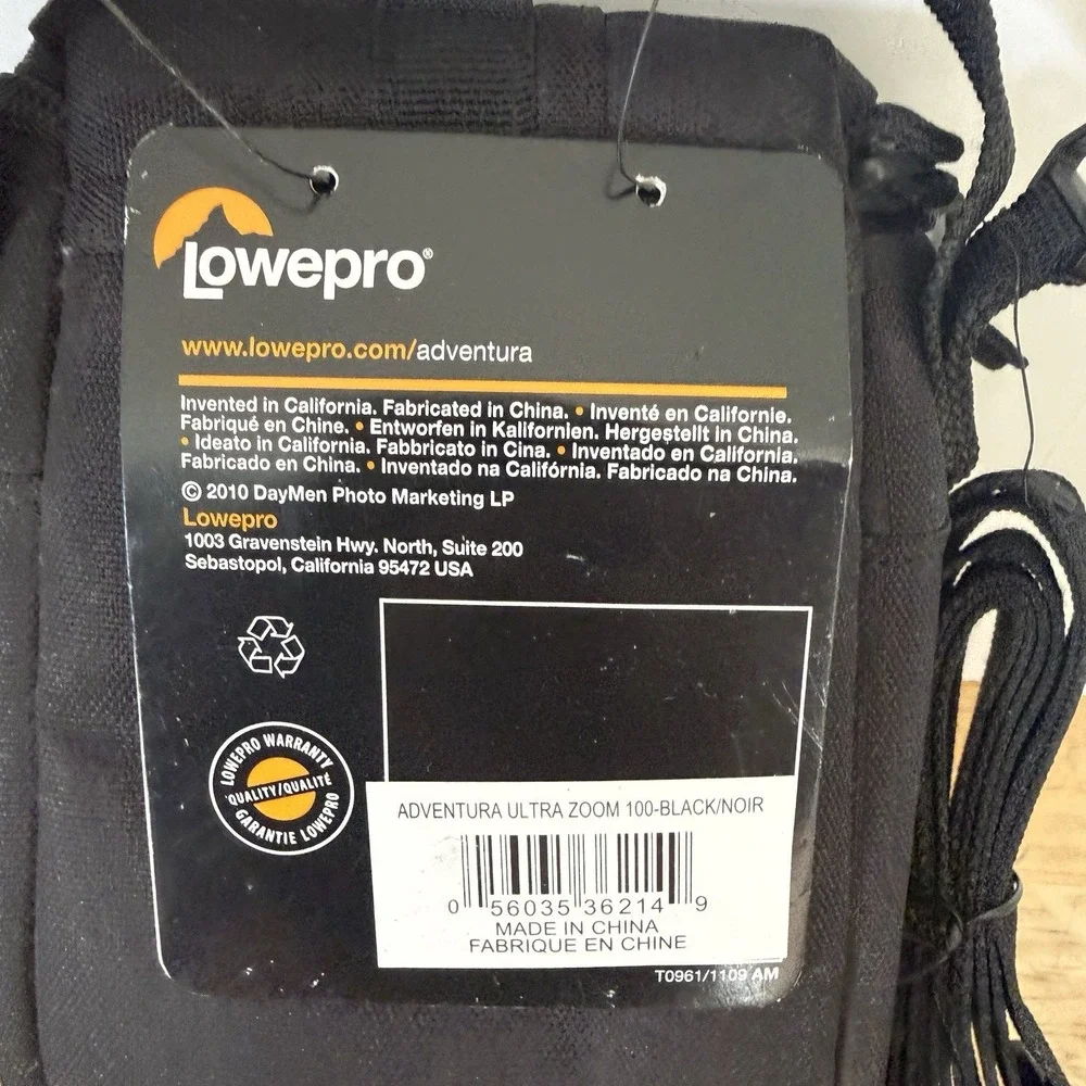 Lowepro Adventura Ultra Zoom 100 Camera Shoulder Bag for Mirrorless and Ultra-Zo